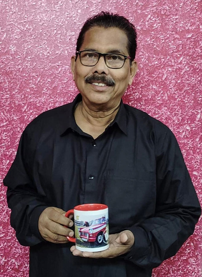 Pradyot Majumder with IIG Coffee Mug | Jan2026